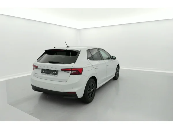 SKODA Fabia (2025) — foto 2 van 36
