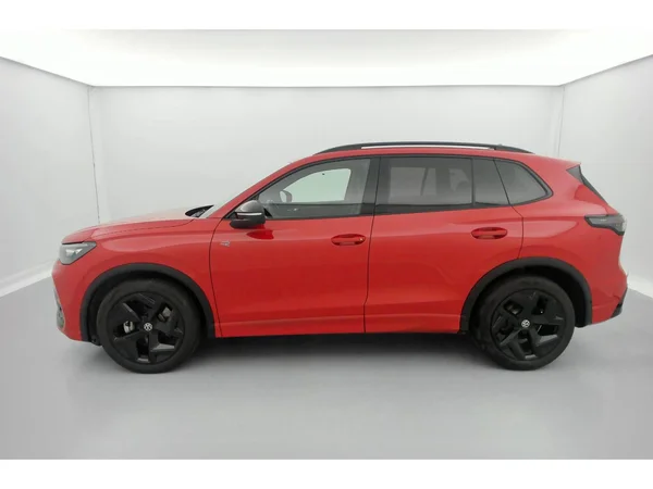 VOLKSWAGEN Tiguan Dsl (2024) — foto 31 van 36