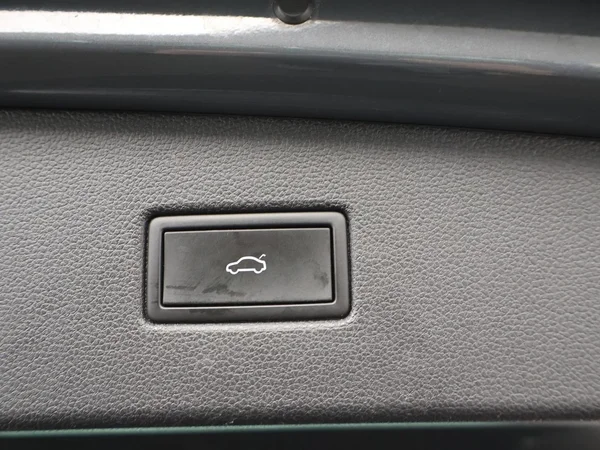 Volkswagen Tiguan (2021) — foto 23 van 29