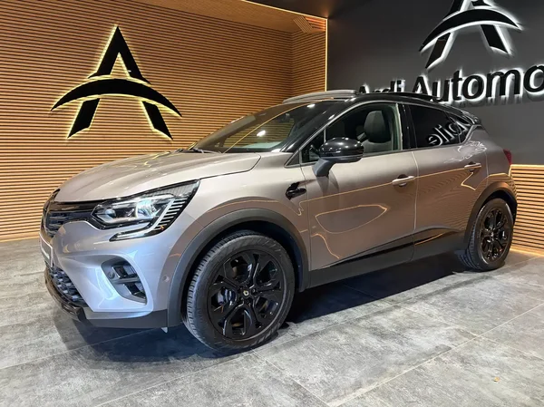 Renault Captur (2022) — foto 19 van 29