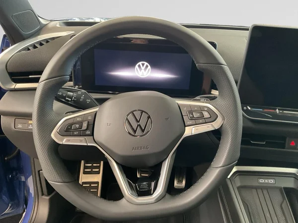 VOLKSWAGEN T-Roc (2025) — foto 4 van 24