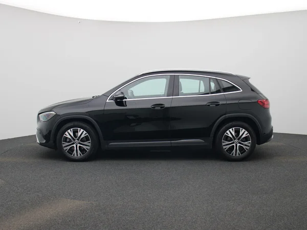 Mercedes-Benz GLA (2025) — foto 34 van 50