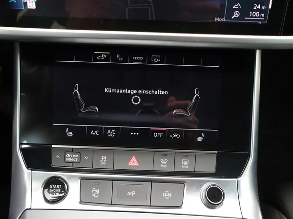 AUDI A6 Avant PHEV (2025) — foto 4 van 27