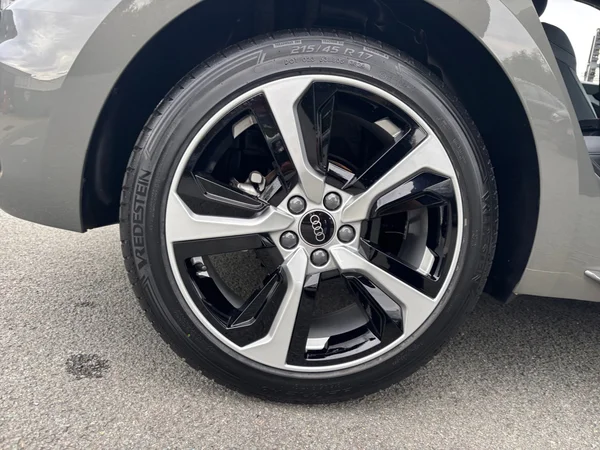 AUDI A1 Sportback (2025) — foto 15 van 24