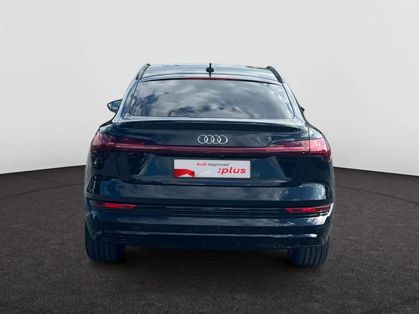 AUDI e-tron Sportback (2020) — foto 13 van 24