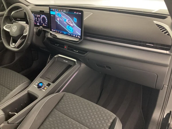 VOLKSWAGEN T-Roc (2026) — foto 8 van 36