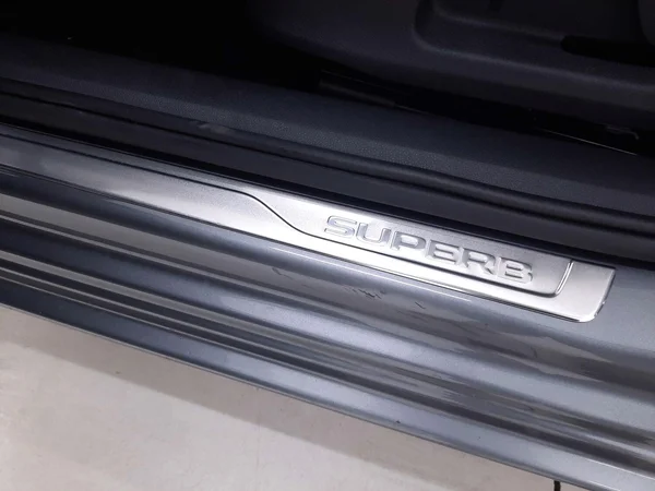 Skoda Superb SW (2022) — foto 3 van 24