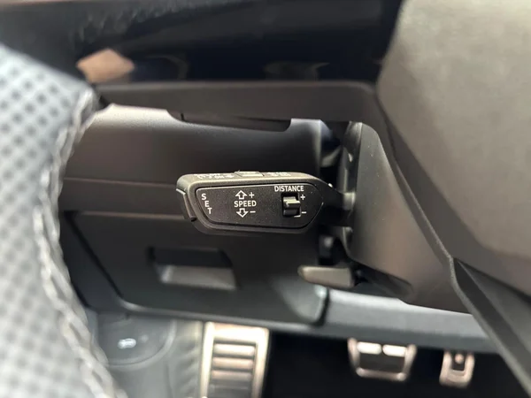 AUDI A5 Avant e-hybrid (PHEV) (2026) — foto 9 van 24