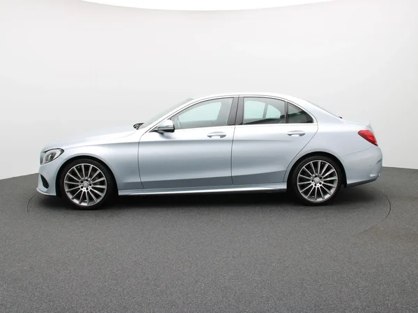 Mercedes-Benz C-Klasse (2016) — foto 24 van 29