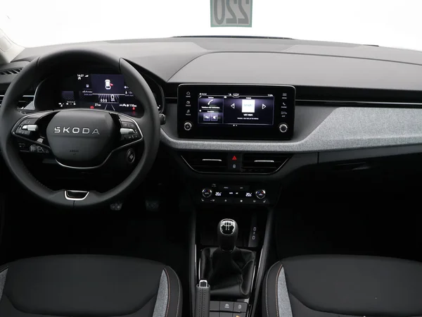 SKODA Scala (2026) — foto 2 van 24
