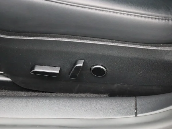 Tesla Model 3 (2022) — foto 24 van 40