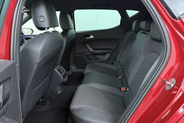 Seat Leon (2025) — foto 18 van 19