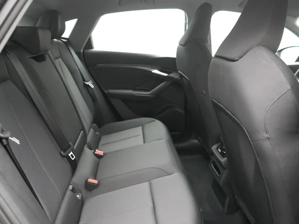 AUDI Q6 Sportback e-tron (2025) — foto 11 van 32