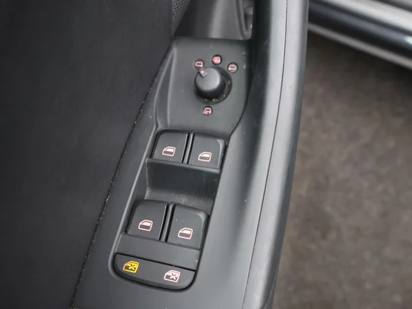 AUDI Q3 (2018) — foto 28 van 29