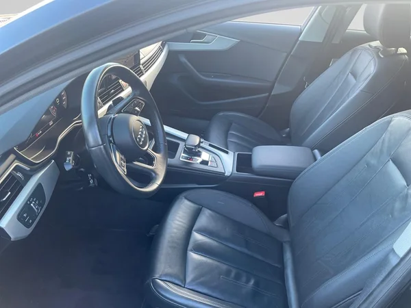 AUDI A4 Avant Dsl (2023) — foto 6 van 22