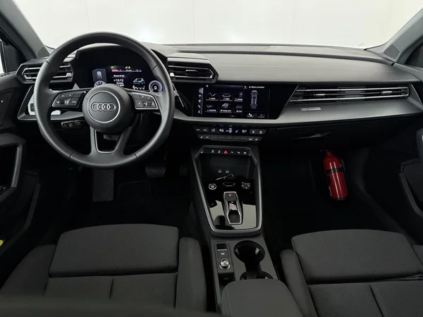 AUDI A3 Sportback (2025) — foto 13 van 18