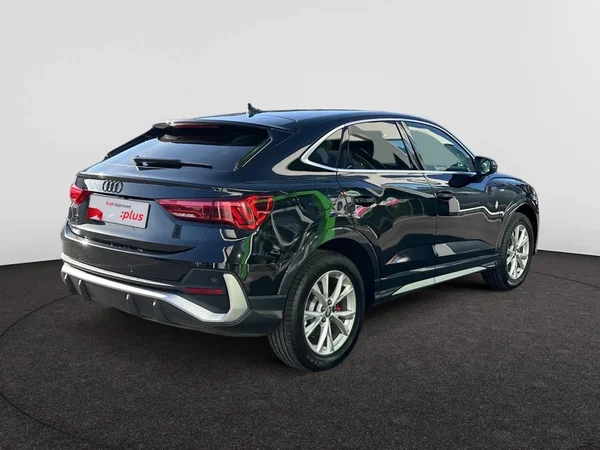 AUDI Q3 Sportback (2020) — foto 24 van 43