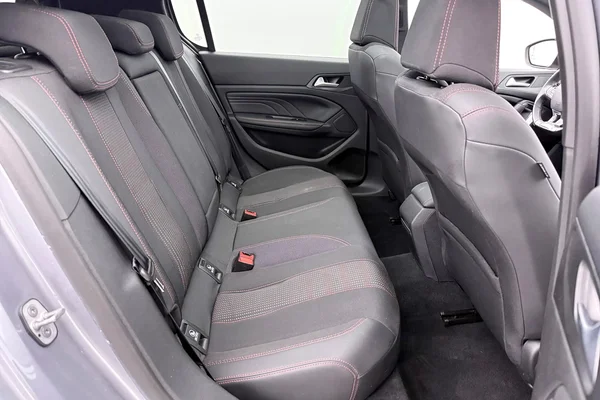 Peugeot 308 (2020) — foto 8 van 29