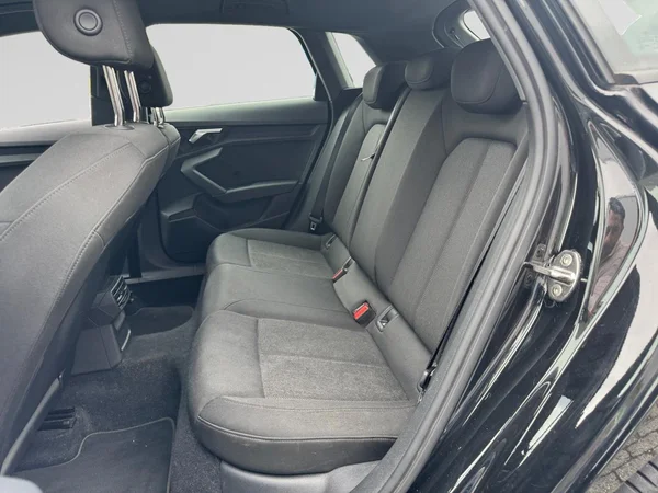 AUDI A3 Sportback (2022) — foto 11 van 24