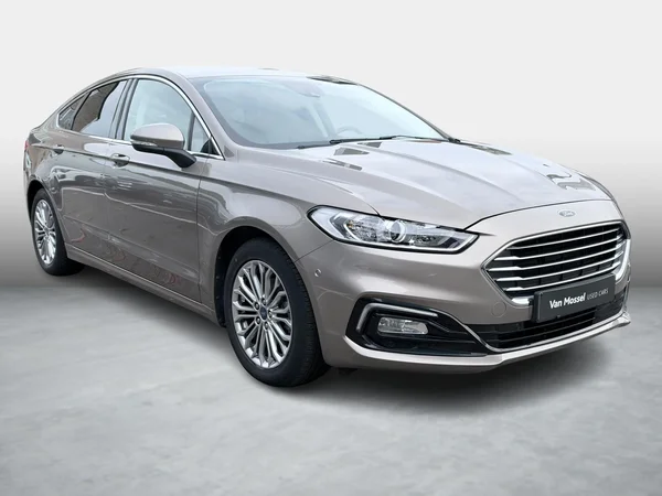 Ford Mondeo (2021) — foto 11 van 16