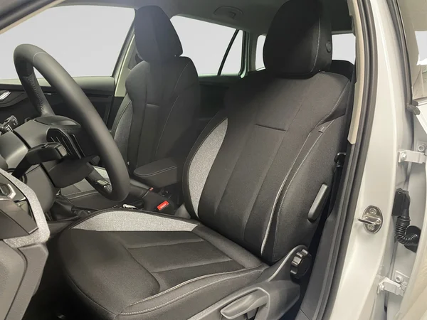SKODA Kamiq (2025) — foto 6 van 15