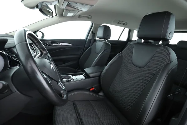 Opel Insignia Sports Tourer (2019) — foto 16 van 16