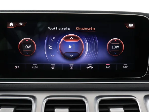 MERCEDES GLE 350 (2021) — foto 17 van 35