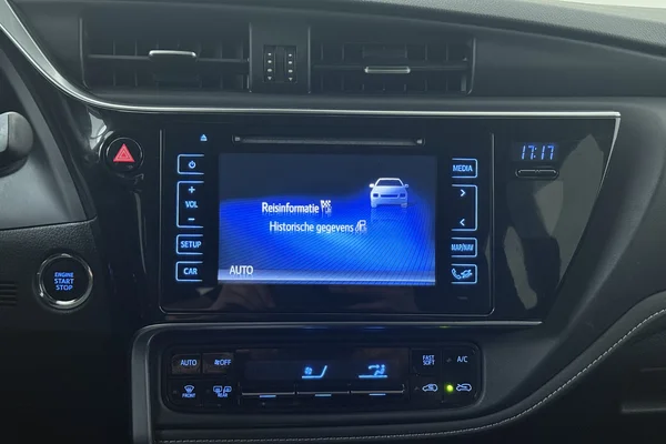 Toyota Auris Sw (2019) — foto 3 van 20