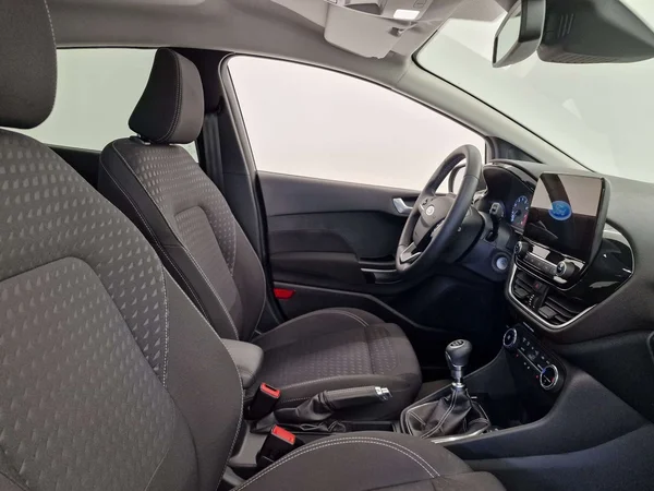 Ford Fiesta (2020) — foto 11 van 15