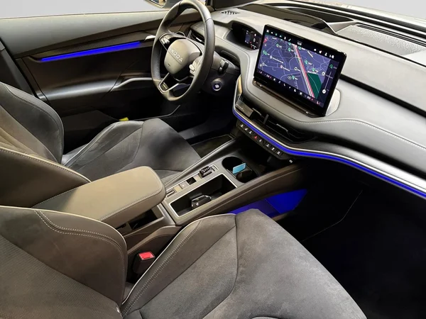 SKODA Enyaq Coupé (2026) — foto 13 van 15