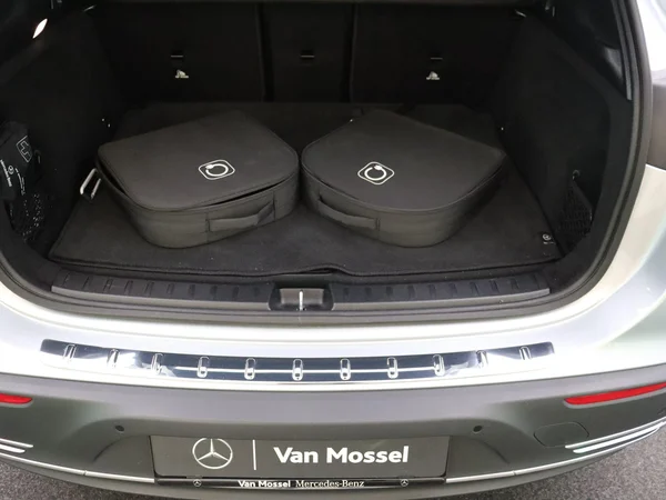 Mercedes-Benz EQA (2024) — foto 13 van 25