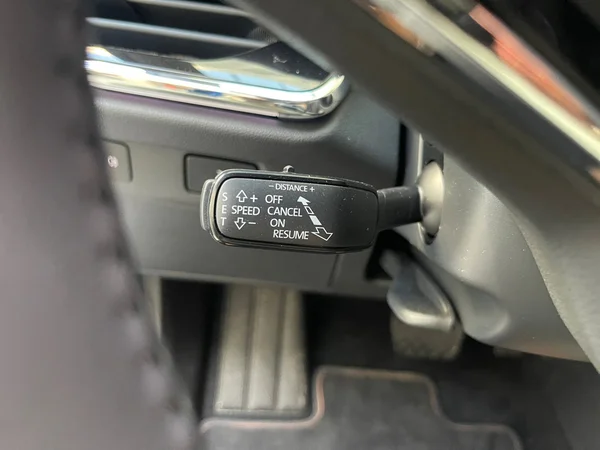SKODA Enyaq Coupé (2025) — foto 14 van 19