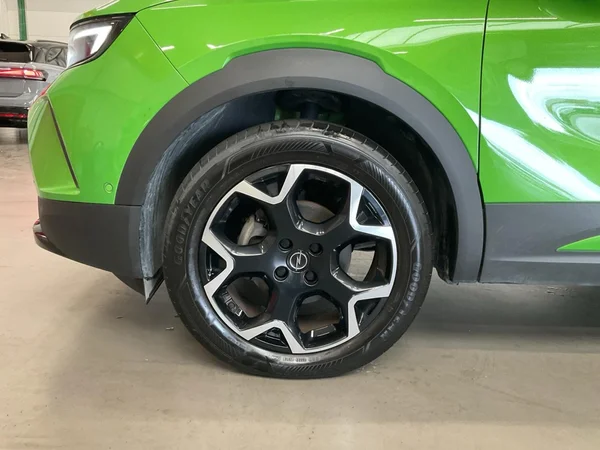 OPEL Mokka (2024) — foto 14 van 22