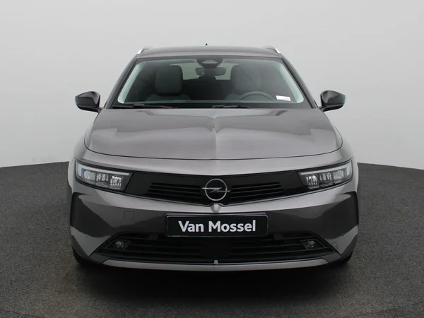 Opel Astra (2023) — foto 23 van 39