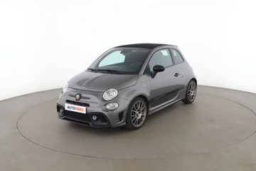 Abarth 595C 23555f12-5ad0-4648-96fd-fb6bbadaa0e3