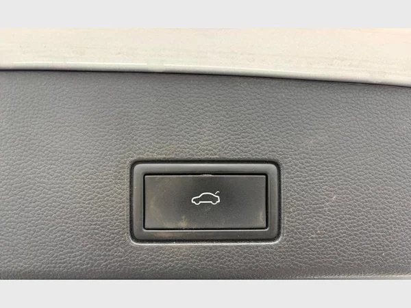 Volkswagen Golf Variant VIII (2023) — foto 18 van 26