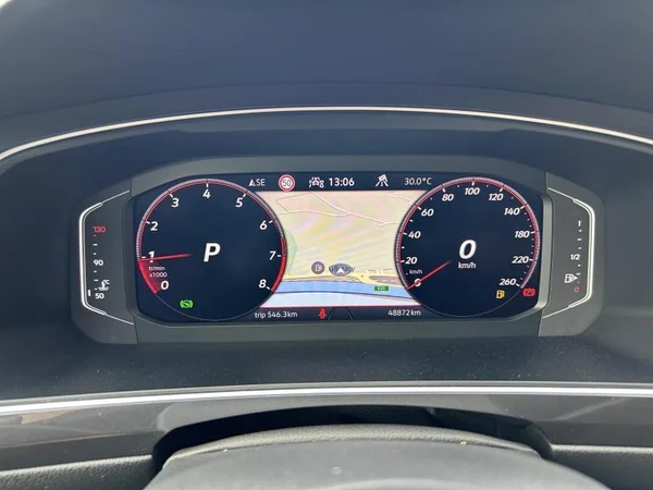 VOLKSWAGEN Tiguan Allspace (2023) — foto 11 van 42