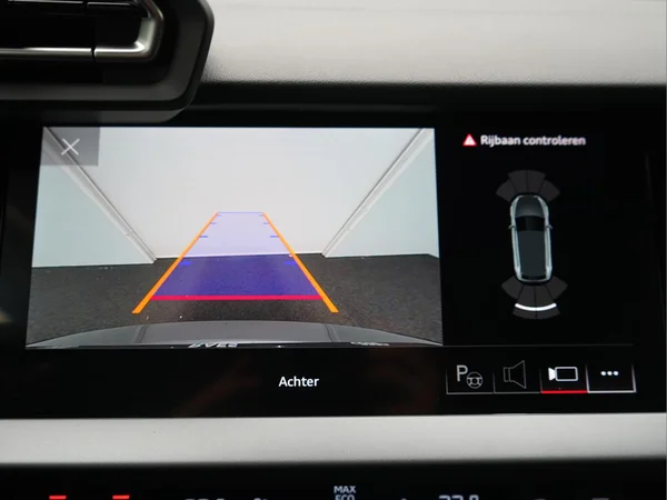 AUDI A3 Sportback PHEV (2025) — foto 18 van 29