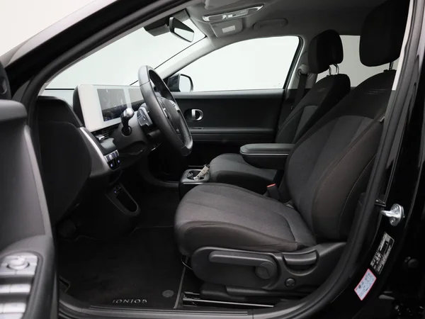 Hyundai IONIQ 5 (2023) — foto 2 van 39