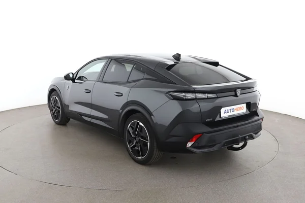 Peugeot 408 (2023) — foto 10 van 16