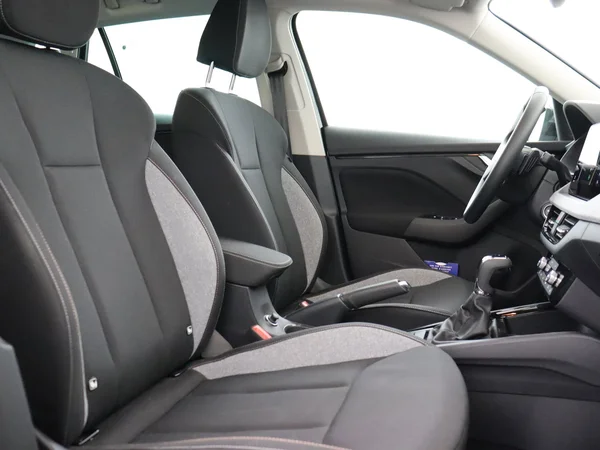 SKODA Kamiq (2025) — foto 14 van 18