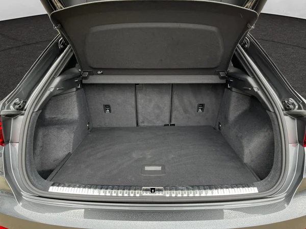 AUDI Q3 (2024) — foto 3 van 20