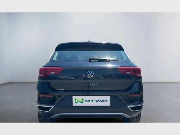Volkswagen T-Roc (2021) — foto 24 van 29