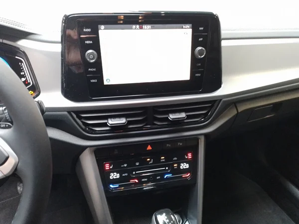VOLKSWAGEN T-Roc (2025) — foto 5 van 16