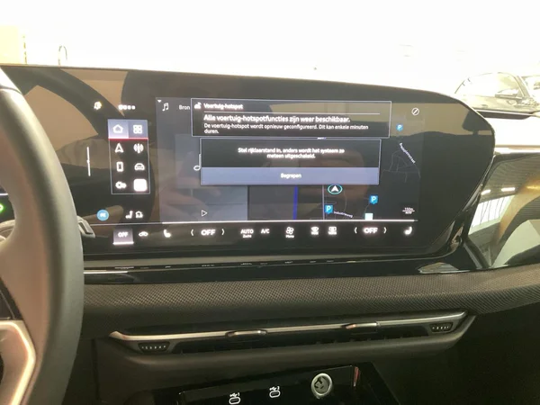 AUDI A5 Avant (2025) — foto 5 van 24