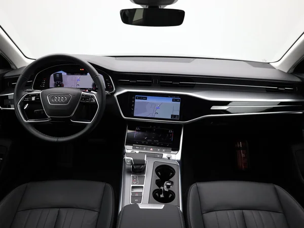 AUDI A6 Avant (2024) — foto 16 van 24