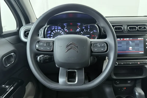 Citroen C3 (2024) — foto 2 van 20