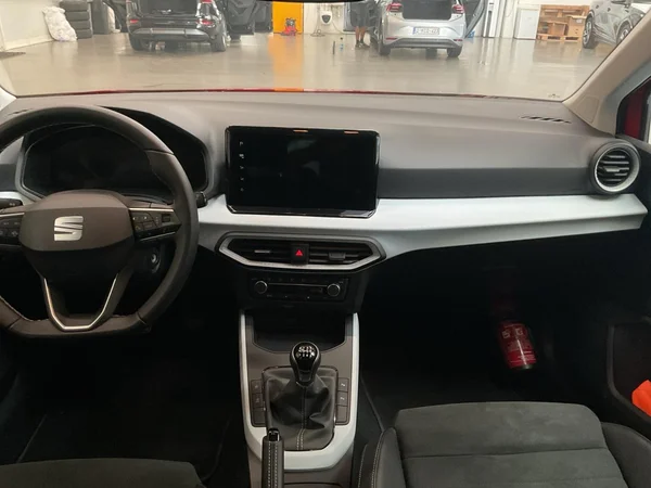 SEAT Arona (2023) — foto 3 van 22