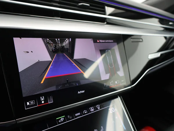 AUDI A8 PHEV (2025) — foto 11 van 27