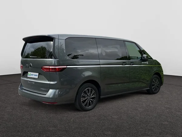 VOLKSWAGEN Multivan T7 Long eHybrid (PHEV) (2025) — foto 9 van 16